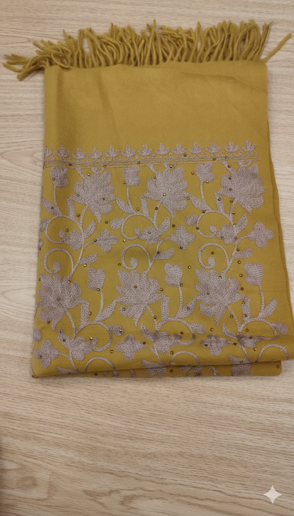 Winter shawls with sequence